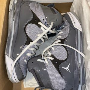 Grey Jordan Flights